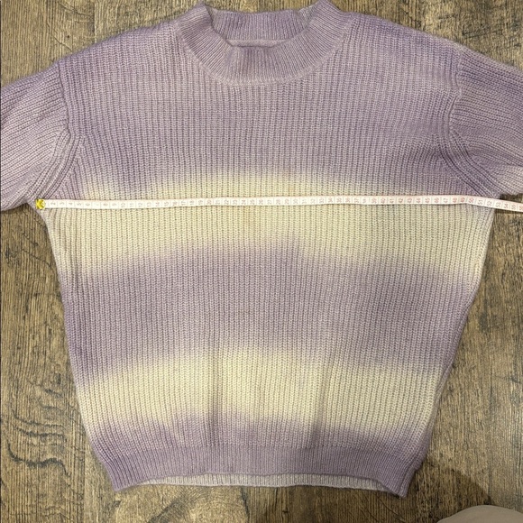b.young Lavender and Cream Knit Sweater - Picture 7 of 11